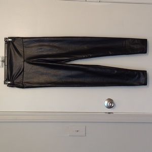 Booty Gal Black Faux Leather Leggings size Small